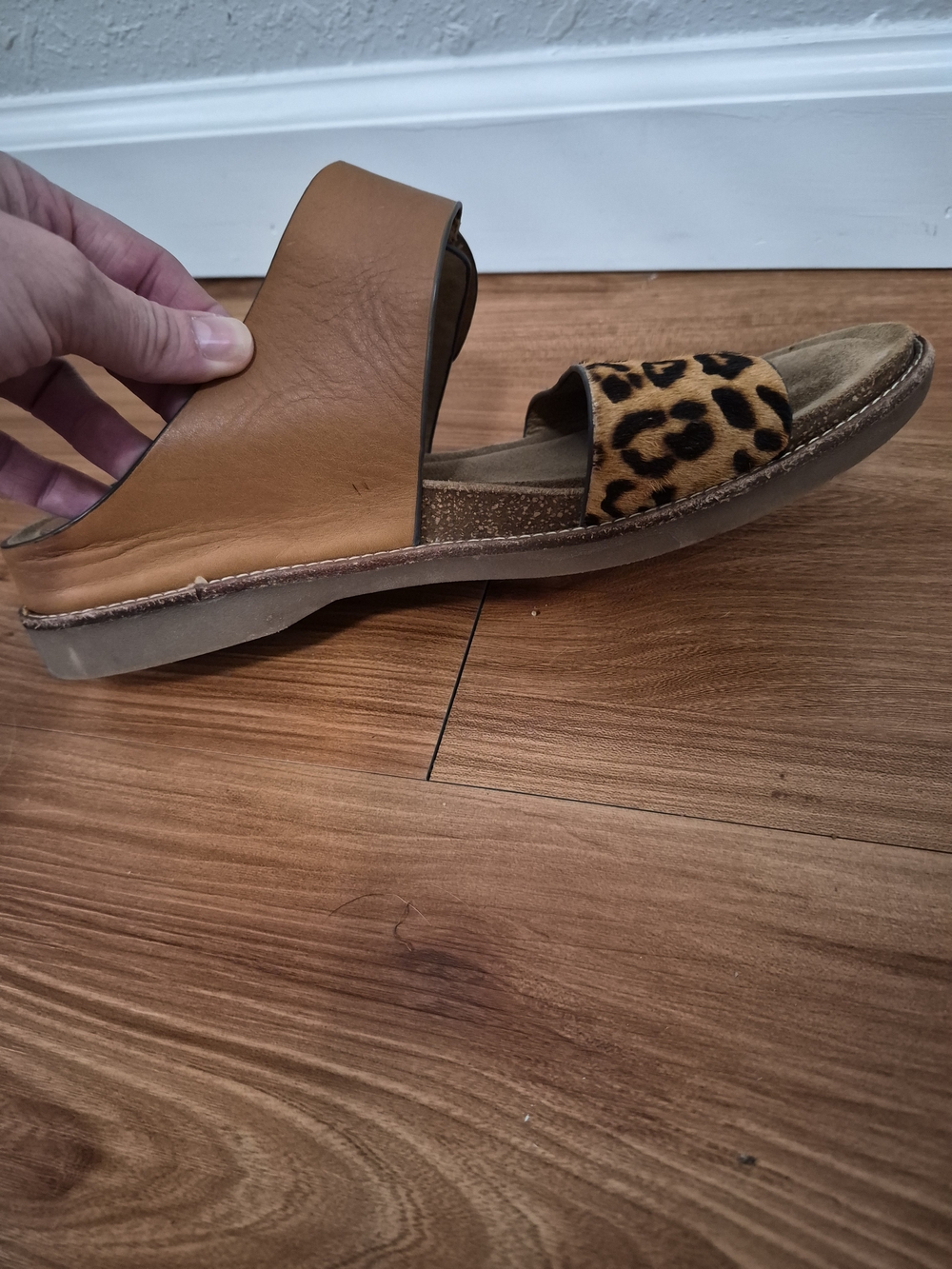 Söfft Leopard & Tan Leather Slide Sandals Size 9 - Picture 7 of 12